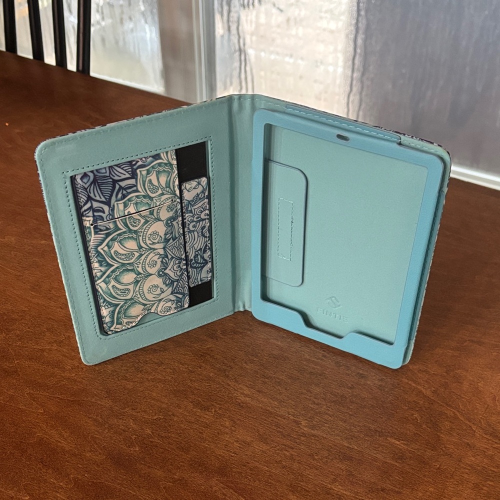 Mandala Print Kindle Cover